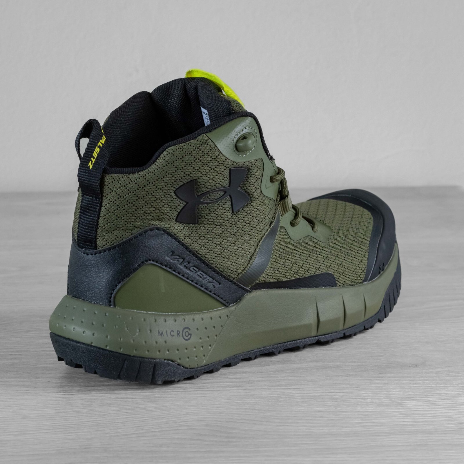 bota tactica under armour micro g caña media bota tactica under armour micro g caña media