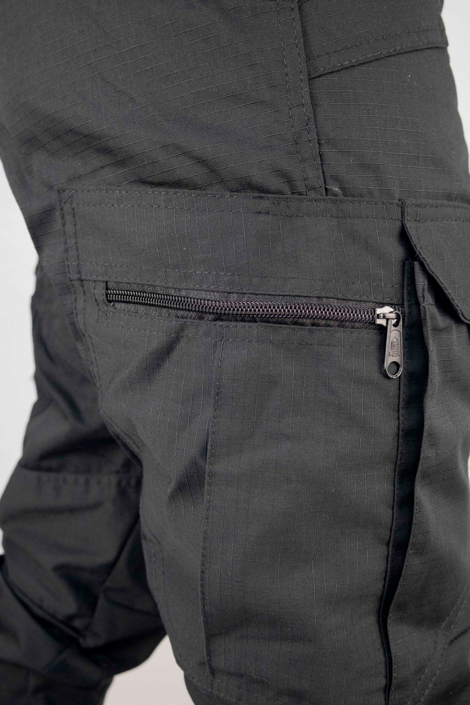 pantalón r3 negro pantalón r3 negro